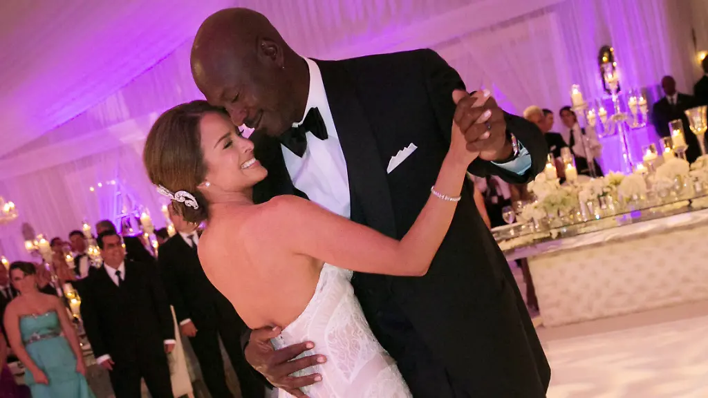 32853800FBC4153E-jpg2309259224300650763