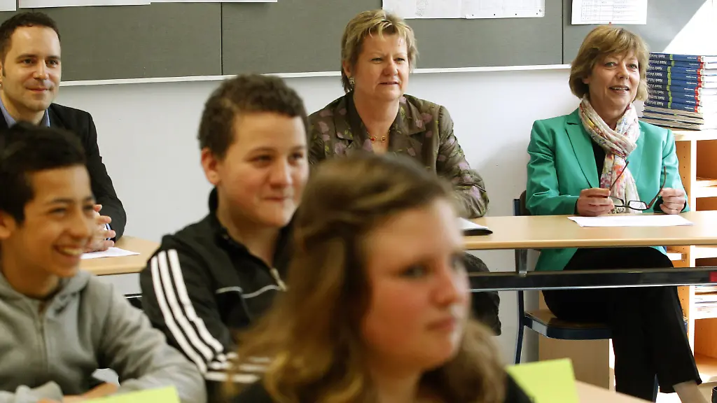 3b9n5400-jpg2276420183638870821