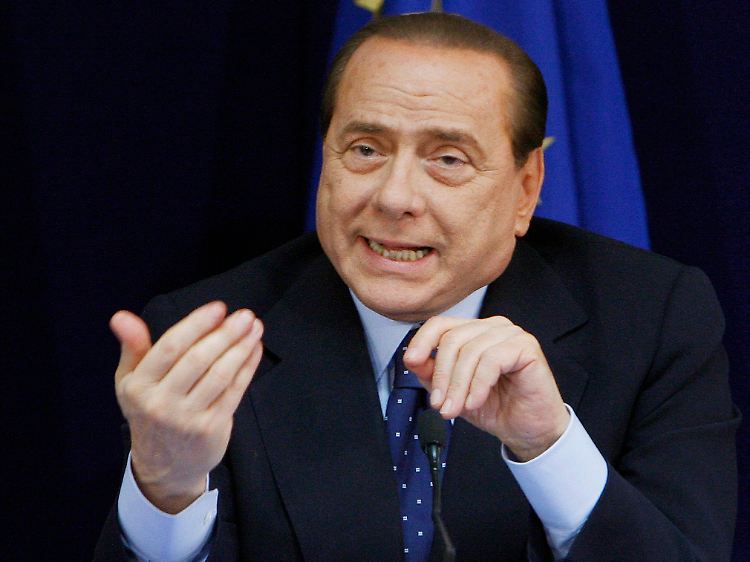 Berlusconi gerät immer weiter unter Druck.