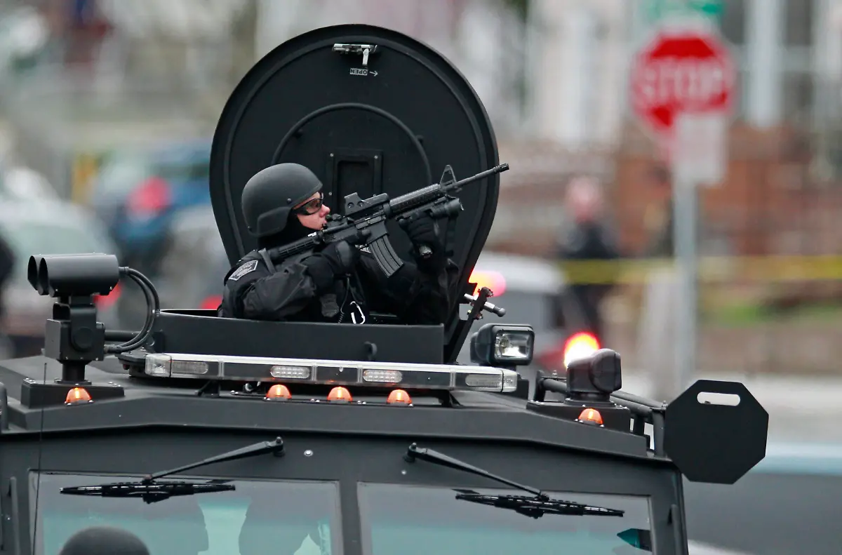 32852600EE6A917E-jpg2554093212499696093