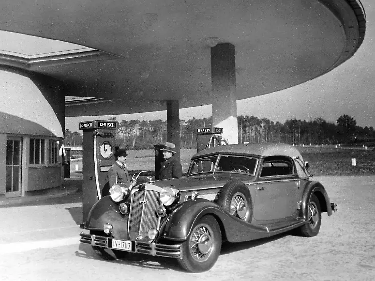 Horch-853-Sport-Cabriolet-1935-bis-1940