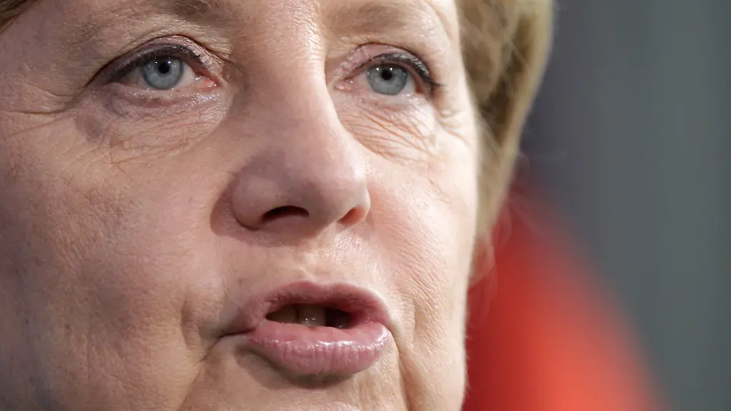 32852200C49EA5F0-jpg3955992747538398694