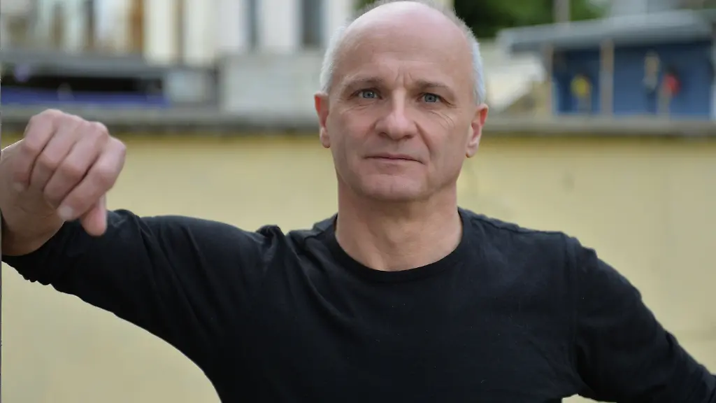 3b4t0441-jpg2862362366001801169