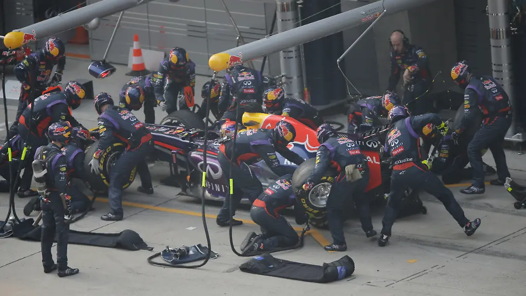 32851C000586CC1E-jpg3097284585646173002