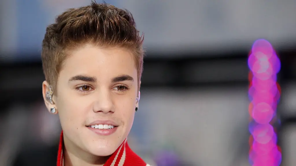 2013-04-14T181853Z-01-TOR600-RTRMDNP-3-US-JUSTINBIEBER-JPG9206388018556797526