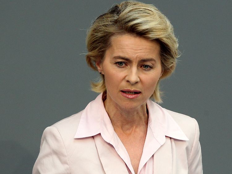 Bundesarbeitsministerin Ursula von der Leyen, selbst siebenfache Mutter, tritt für die Zulassung von PID ein.