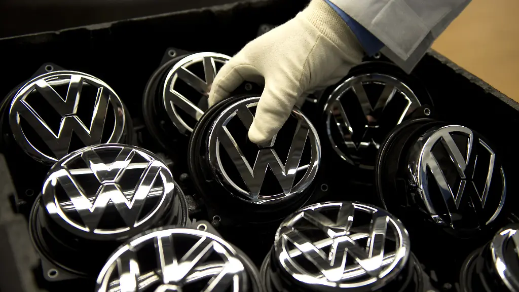 DI10111-20130409-jpg4388930800910081844