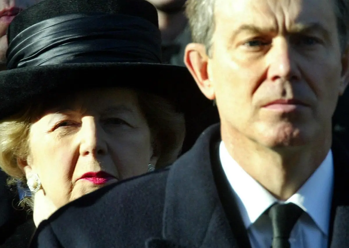 3az24310-jpg5953523429742384945