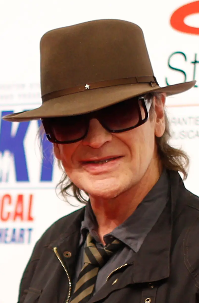 DI10138-20130329-jpg5833632256657661742