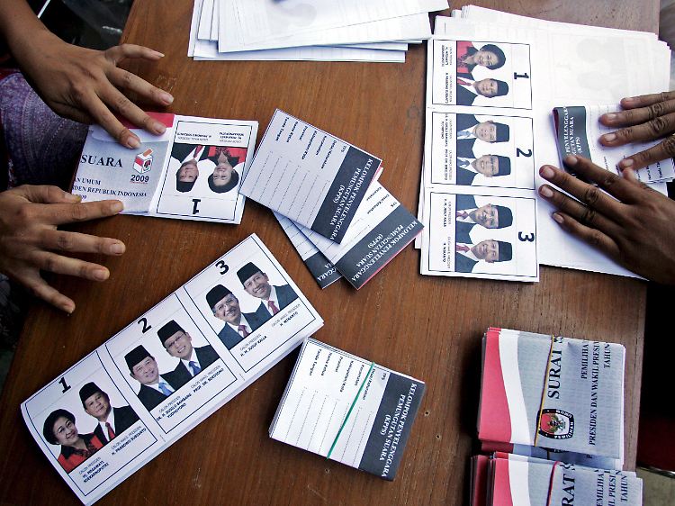 Vorbereitungen für die Wahlen in Indonesien.