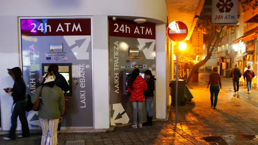 3284EE004F449751-jpg3909801288329913063