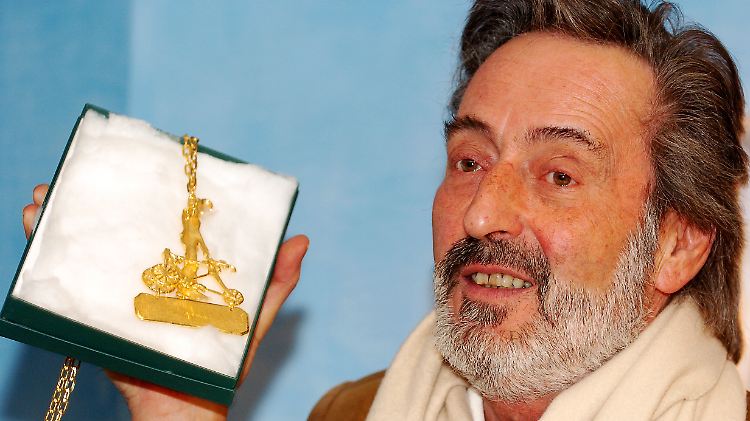 Dietl bekam den Karl-Valentin-Preis 2005 (Archivbild vom 09.12.2004).