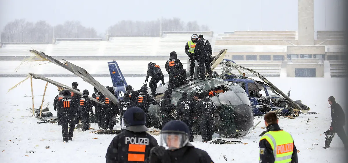 3amz3143-jpg3181845492399763142