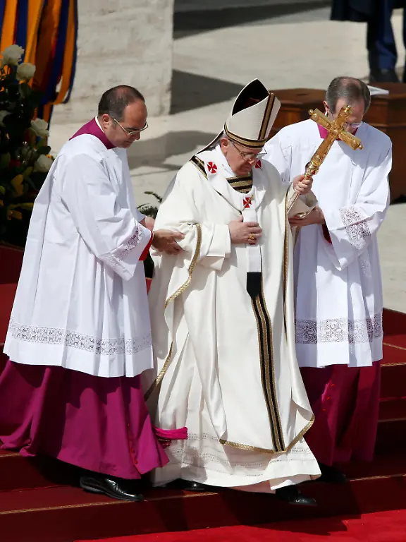 2013-03-19T105756Z-01-VAT288-RTRMDNP-3-POPE-JPG501012507379836614