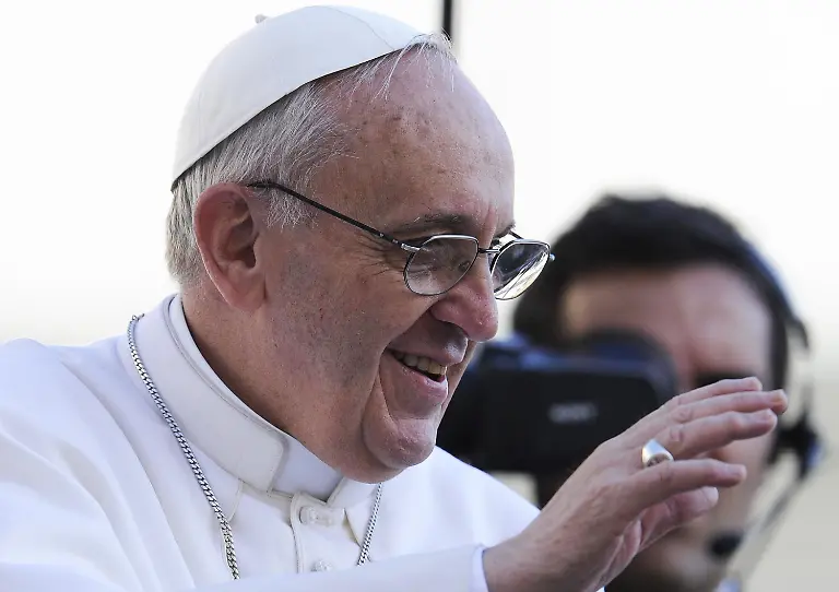 3all2129-jpg3741359618121227917