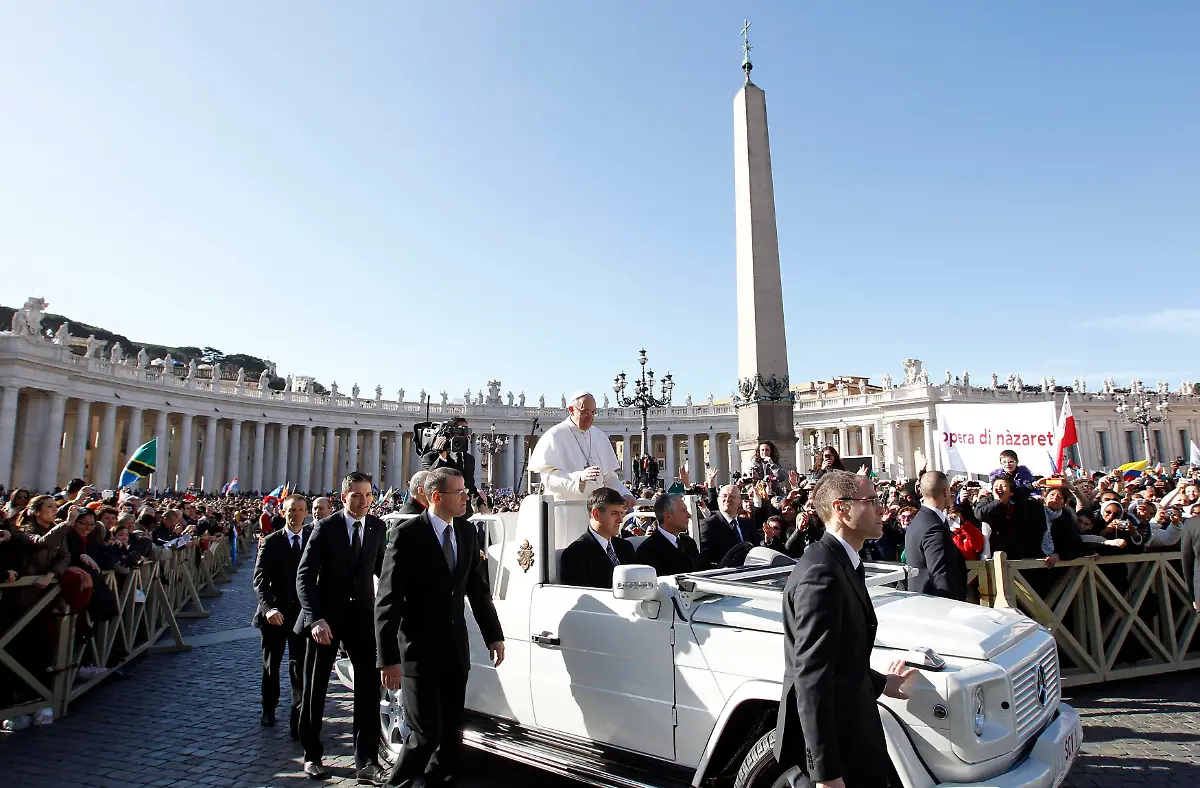 2013-03-19T085418Z-01-GSP04-RTRMDNP-3-POPE-JPG8326540960261794905