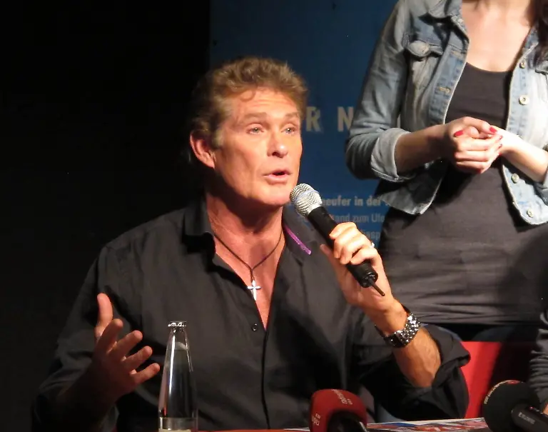 3284E200DA072843-jpg3305344380898892274