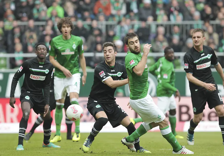 DI10232-20130316-jpg3360786896203170629