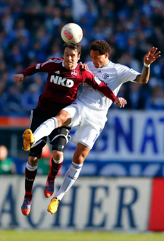 2013-03-16T145026Z-01-MDA07-RTRMDNP-3-SOCCER-GERMANY-JPG7672582716008638267