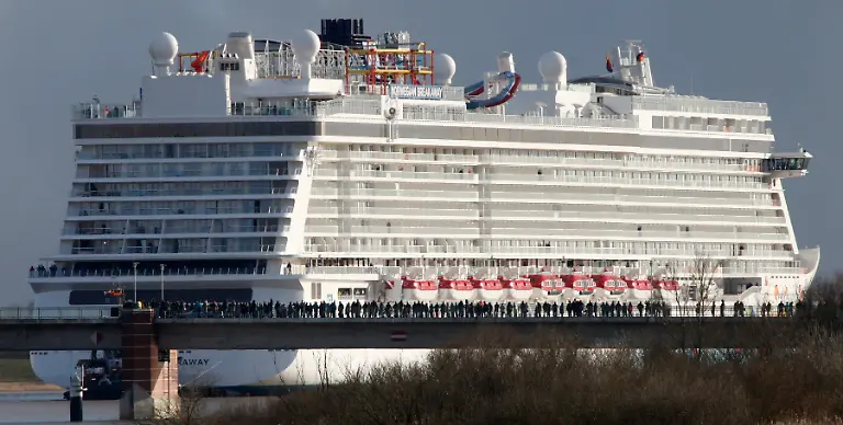 DI10362-20130313-jpg6419777174739967919