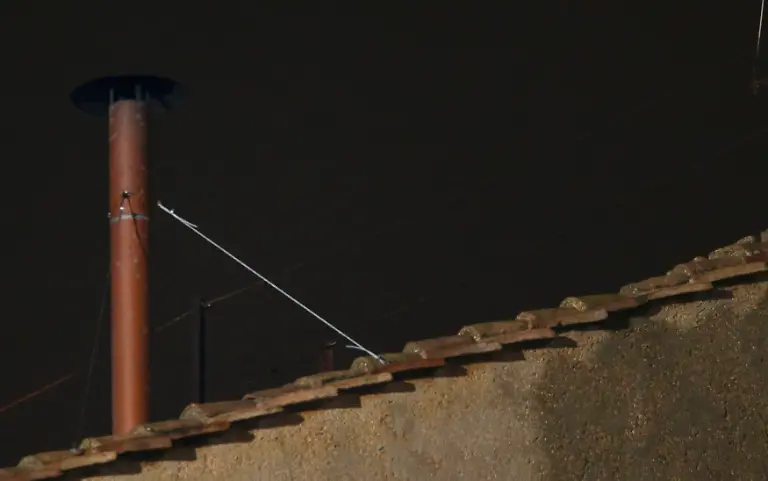 2013-03-12T182808Z-01-CHM25-RTRMDNP-3-POPE-SUCCESSION-JPG2822080478251889746