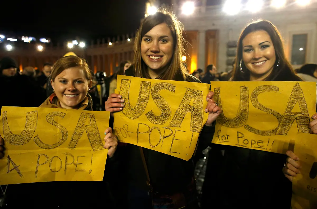 2013-03-12T184115Z-01-CLH145-RTRMDNP-3-POPE-SUCCESSION-JPG6717676995779115272