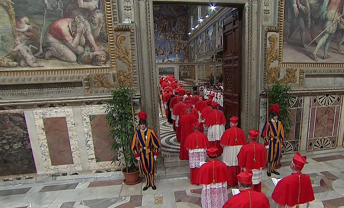 2013-03-12T155435Z-01-CLH111-RTRMDNP-3-POPE-SUCCESSION-JPG5329101331621300891