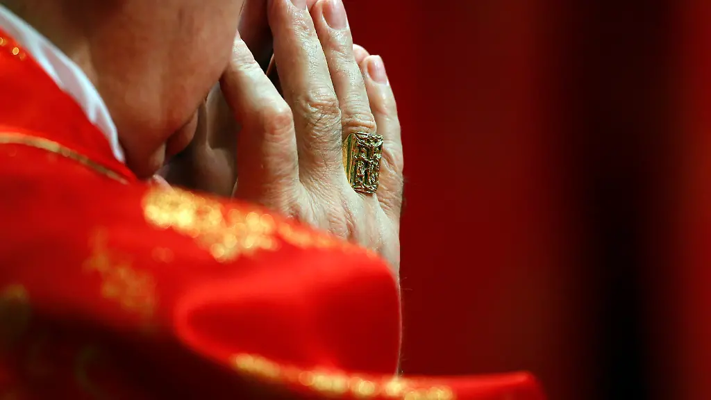 2013-03-12T121526Z-01-SRE114-RTRMDNP-3-POPE-SUCCESSION-JPG6242882961313922999