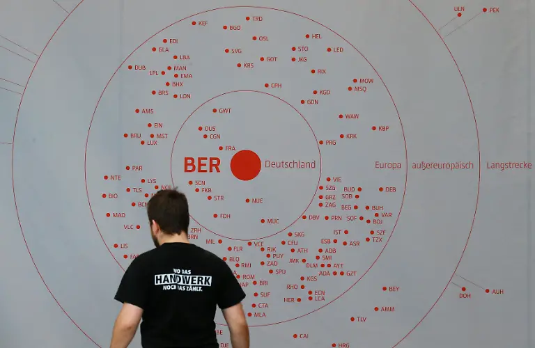 2013-03-05T133459Z-01-TOB10-RTRMDNP-3-GERMANY-JPG5723484875385353108