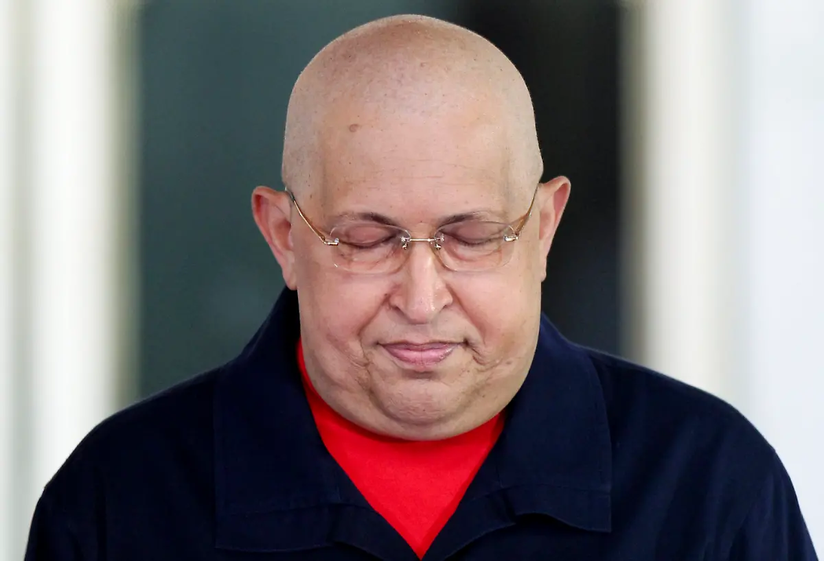 2013-03-05T220428Z-01-SIN214-RTRMDNP-3-VENEZUELA-CHAVEZ-JPG5452367830826314770