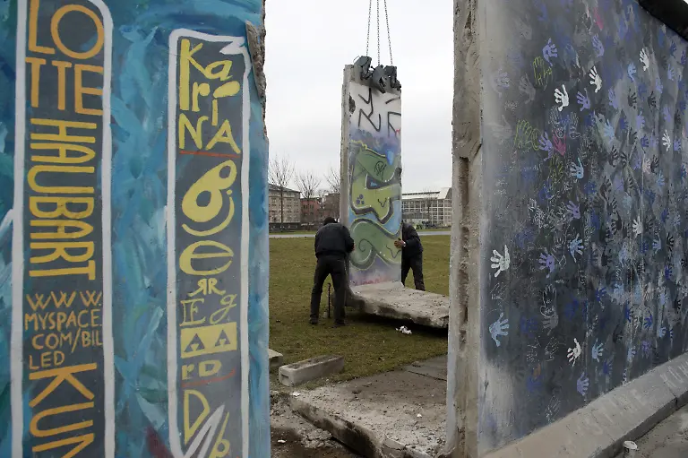 DI10072-20130301-jpg5336091173493093005