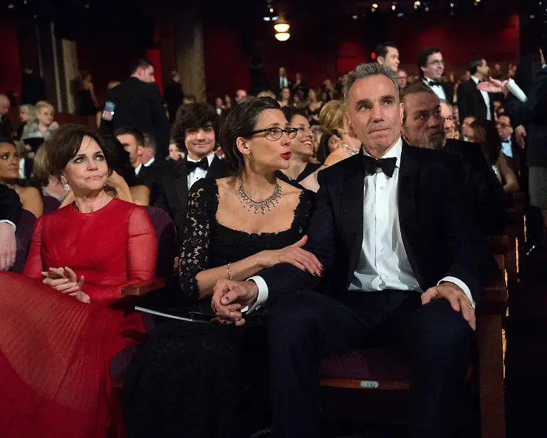 3a4v4949-jpg8796862422727205332