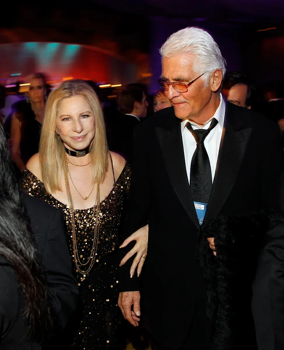 2013-02-25T073851Z-01-OSC1431-RTRMDNP-3-OSCARS-JPG4442279049606316753