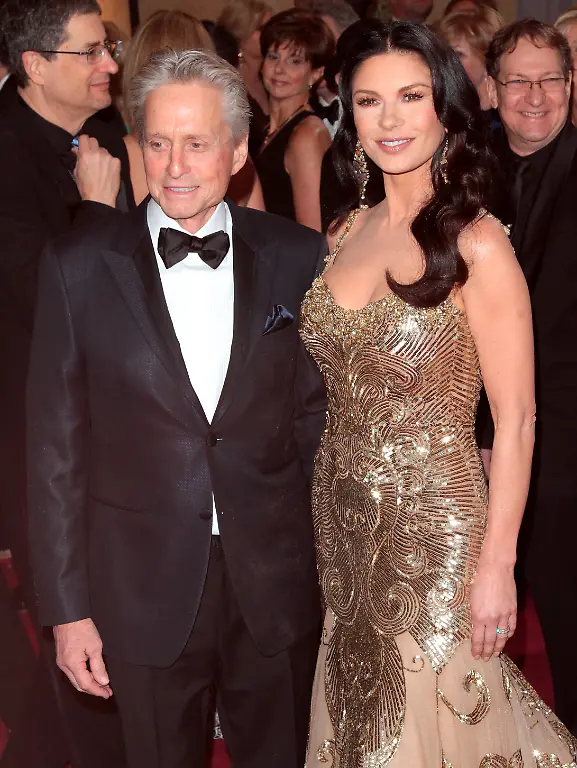 DI20065-20130225-jpg2456945404349314494