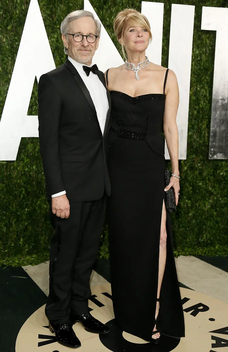 2013-02-25T105646Z-01-OSC992-RTRMDNP-3-OSCARS-PARTIES-JPG316576558181810638