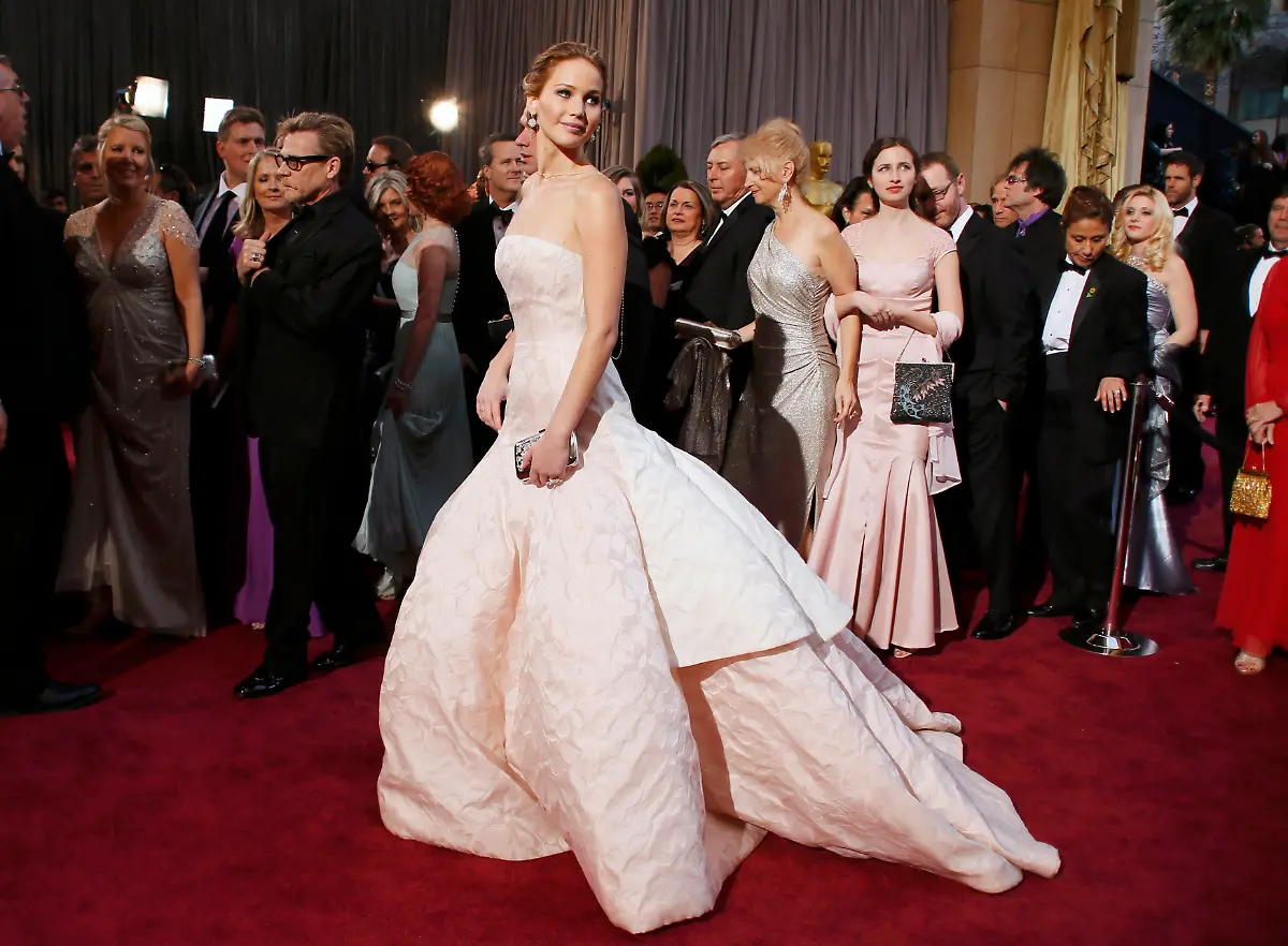 2013-02-25T031412Z-01-OSC3260-RTRMDNP-3-OSCARS-JPG2784965906719363110