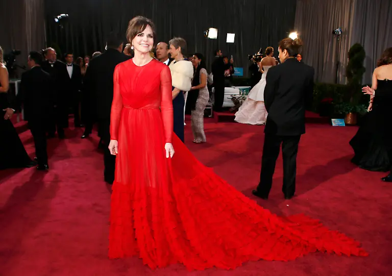 2013-02-25T031642Z-01-OSC3262-RTRMDNP-3-OSCARS-JPG2750449023257663970