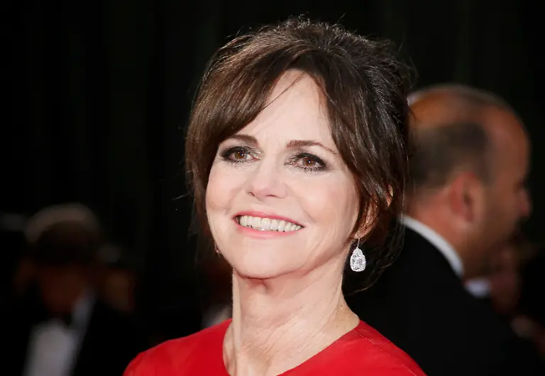 2013-02-25T031747Z-01-OSC3263-RTRMDNP-3-OSCARS-JPG1478419983674020002