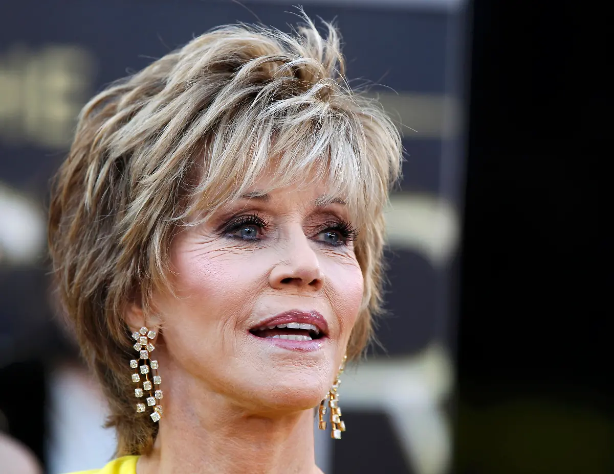 2013-02-25T043449Z-01-OSC3279-RTRMDNP-3-OSCARS-JPG4626152002599249901