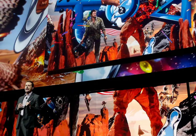 2013-02-21T002138Z-01-NYK114-RTRMDNP-3-SONY-PS4-JPG6659727646631093575