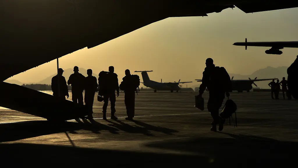 DI10046-20130221-jpg5935646342151823173