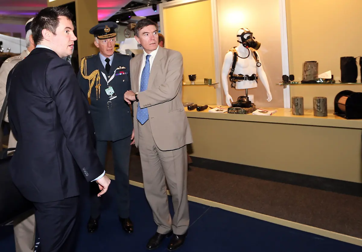 39zx0242-jpg4599853767664502578