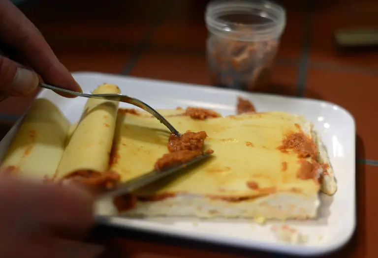 DI30042-20130215-jpg2465927271311219543