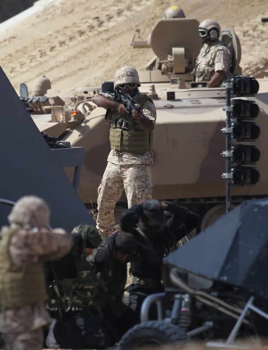 39zq5151-jpg5427383430588140267