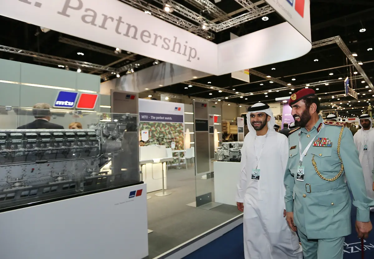 39zt0835-jpg5865691702293340499