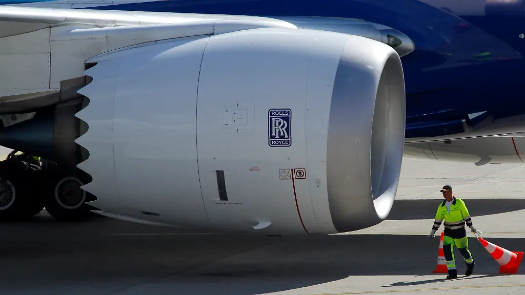 DI20064-20130208-jpg3051224981932878181