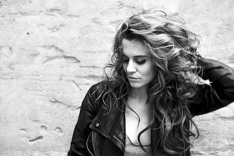 Saint-Lu-New-Press-Picure-7531