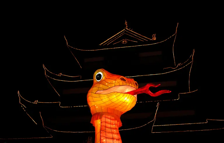 2013-02-08T061542Z-01-PEK20-RTRMDNP-3-CHINA-JPG1451215021536272279