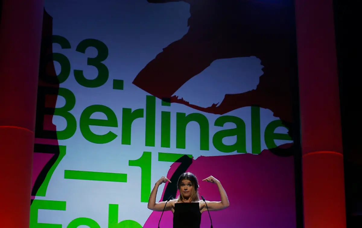 2013-02-07T201409Z-01-CVI159-RTRMDNP-3-FILM-BERLIN-JPG3752626269176400361