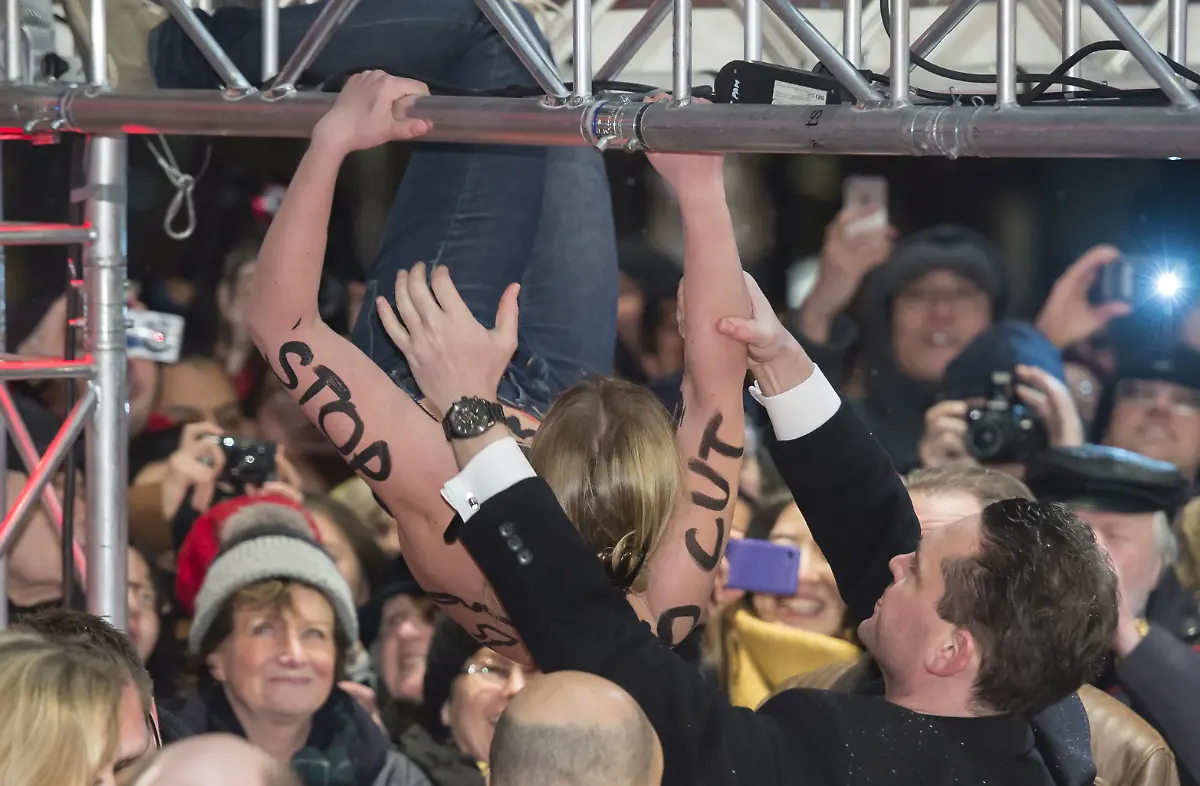 DI30386-20130207-jpg4308847928801882006